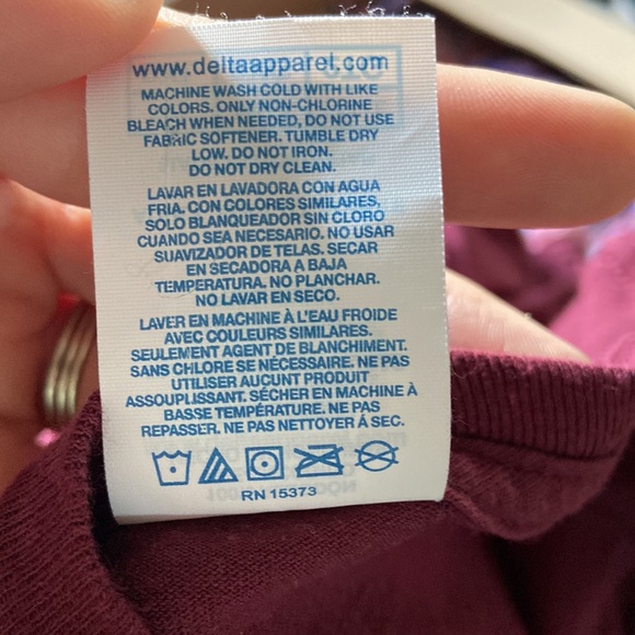 Griswold Family Christmas graphic tee - Picture 4 of 4